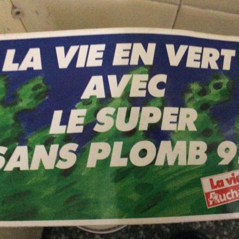 troc de  Autocollant le super sans plomb 95 Auchan 9 x 14, sur mytroc