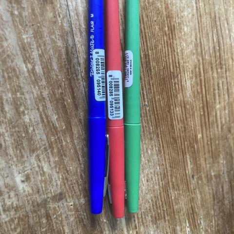 troc de  Réservés 3 stylos feutres neufs, sur mytroc