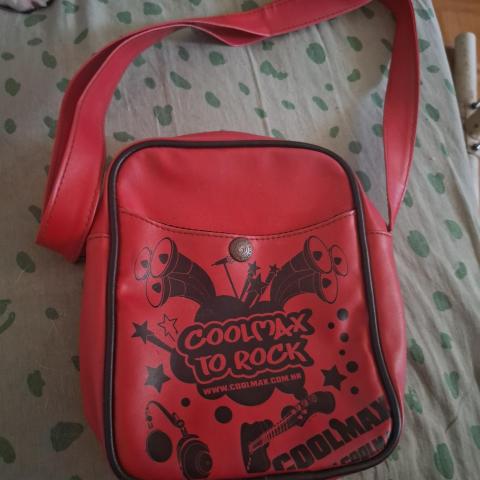 troc de  Saccoche rouge, sur mytroc