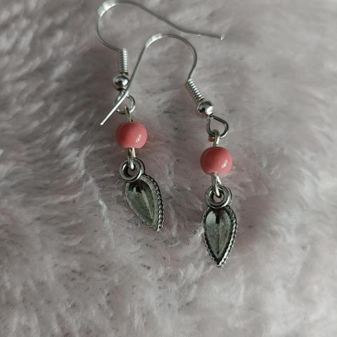 troc de  Boucles d'oreilles neuves, sur mytroc