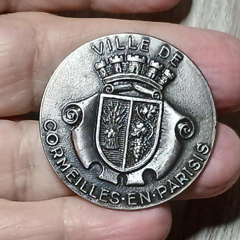 troc de  Une Broche, sur mytroc