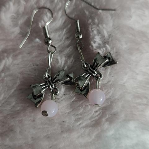 troc de  Boucles d'oreilles neuves, sur mytroc