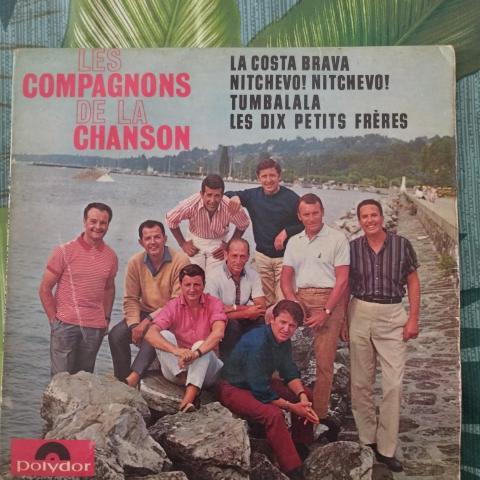 troc de  Disque vinyle 45T Les compagnons de la chanson - Costa Brava, sur mytroc