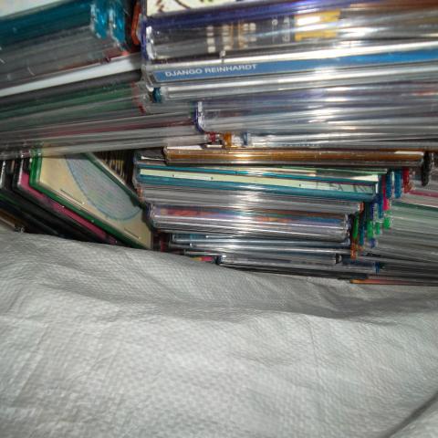 troc de  500 cds pop, sur mytroc