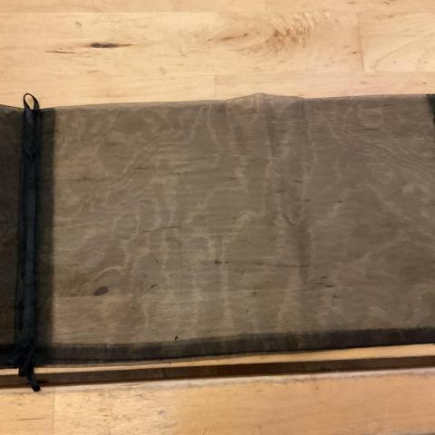troc de  Pochette longue organdi, sur mytroc