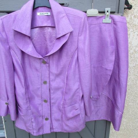 troc de  tailleur comme neuf christine laure, sur mytroc