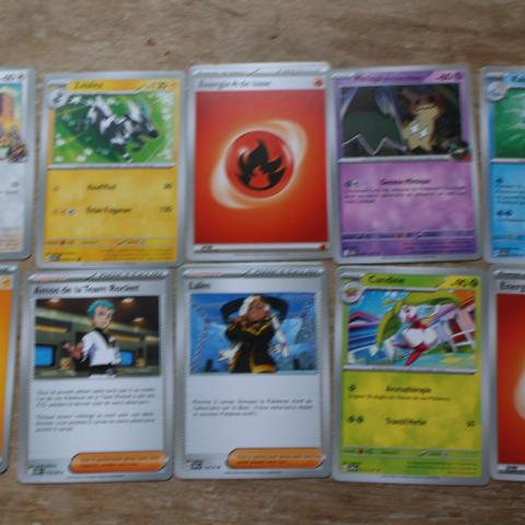 troc de  RSRV Lot cartes Pokemon. C, sur mytroc