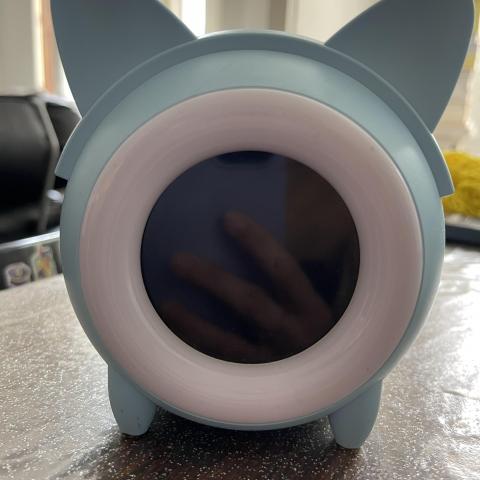 troc de  Réveil électrique chat bleu ciel à récupérer dans le 13è arr. Par, sur mytroc