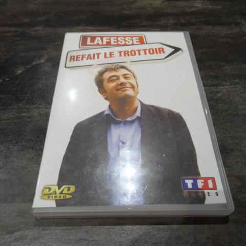 troc de  DVD Gravé Lafesse Refait le Trottoir, sur mytroc
