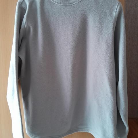 troc de  Pull polaire très bon état taille L mixte, sur mytroc