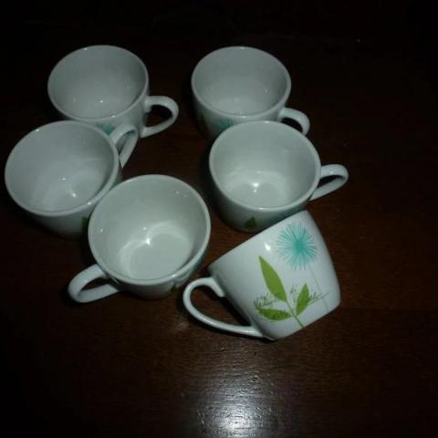 troc de  6 petites tasses genre expresso, sur mytroc