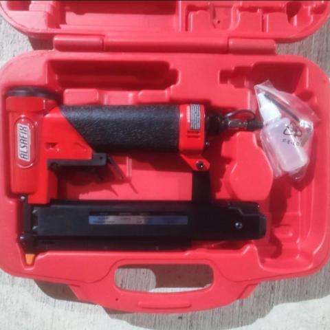 troc de  Cloueur Alsafix pro, sur mytroc