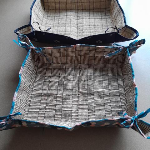 troc de  Lots de 2 tapis chien ou chat très bon état, sur mytroc