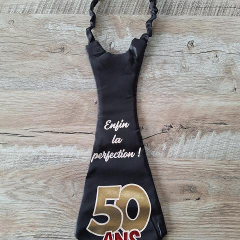 troc de  Cravate 50 ans, sur mytroc