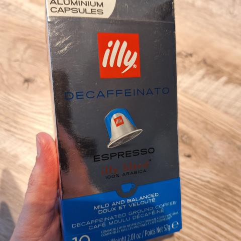 troc de  10 capsules illy  espresso, sur mytroc
