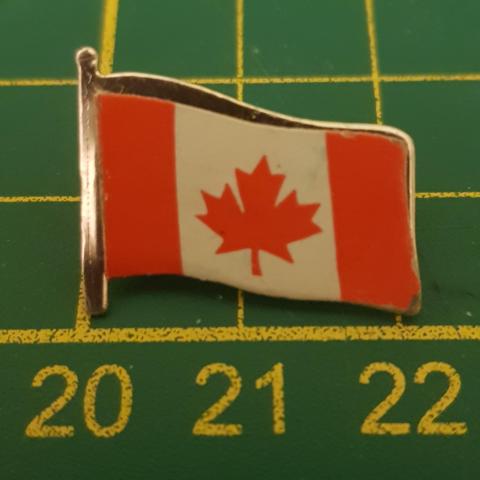 troc de  Broche canada, sur mytroc