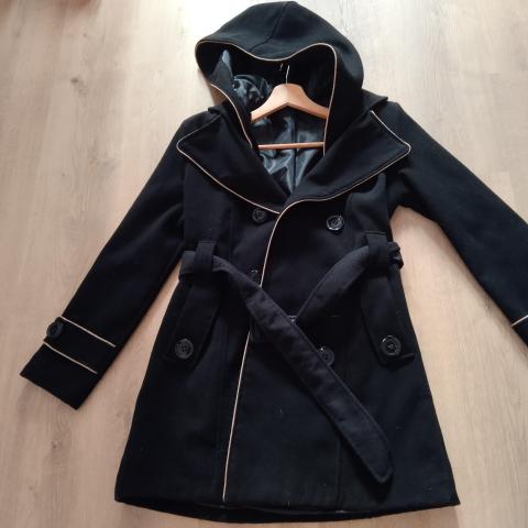troc de  Veste chaude pour l'hiver - Taille M, sur mytroc