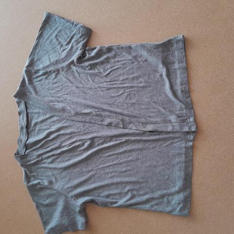 troc de  Gilet léger femme taille M neuf, sur mytroc