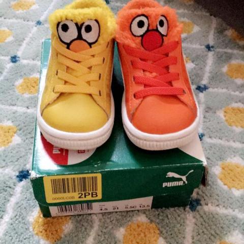 troc de  Troc Baskets Puma Sesame street taille 21, sur mytroc