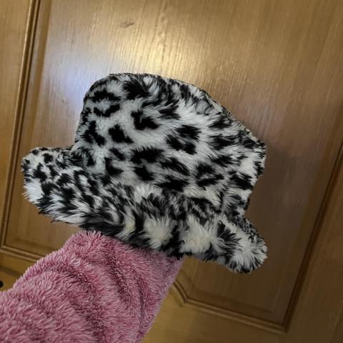 troc de  Bonnet d'hiver, sur mytroc