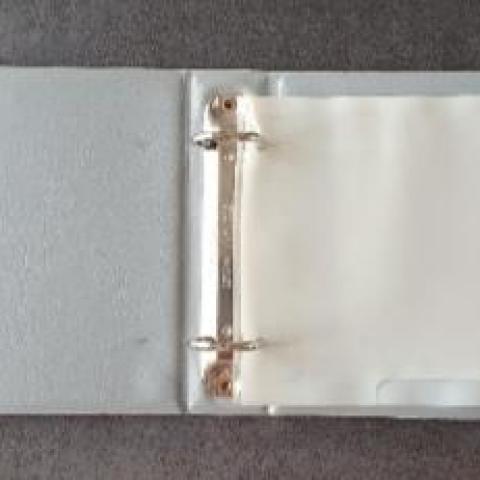 troc de  Classeur 25 × 14 cms, sur mytroc