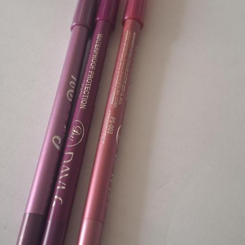 troc de  Crayon maquillage levres, sur mytroc