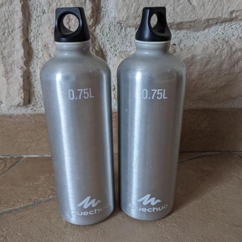 troc de  2 gourdes alu 0.75L, sur mytroc