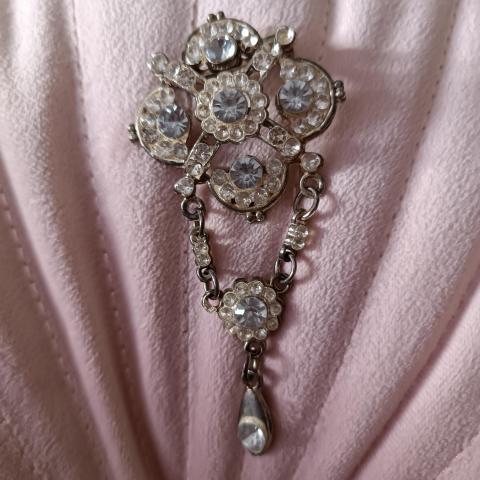 troc de  Broche vintage, sur mytroc