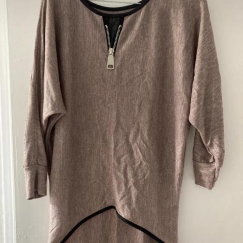 troc de  Haut long asymétrique, sur mytroc