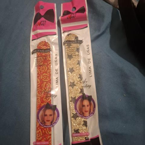 troc de  2 limes à ongles, sur mytroc