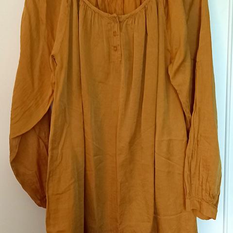 troc de  Blouse/tunique jaune moutarde., sur mytroc