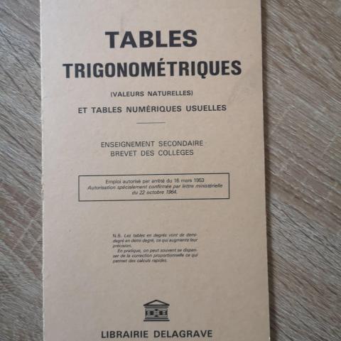troc de  Table trigonométriques 1951, sur mytroc