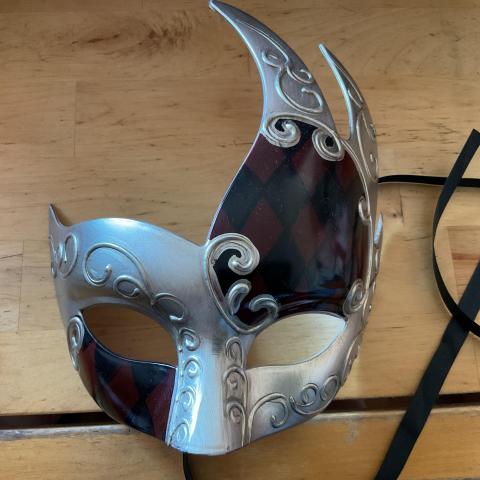 troc de  Masque, sur mytroc