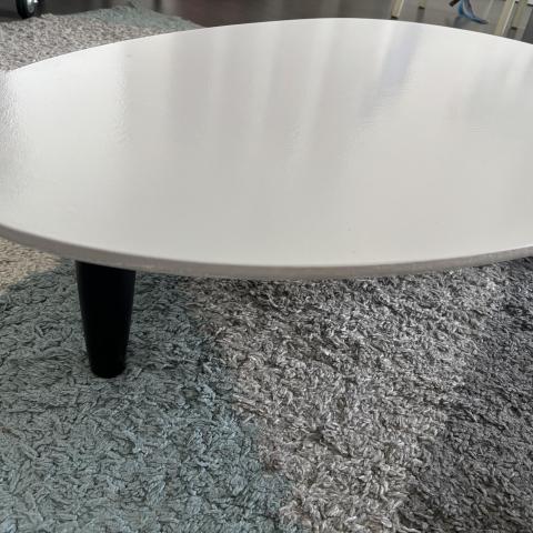 troc de  Table basse fabrication et peinte maison, sur mytroc