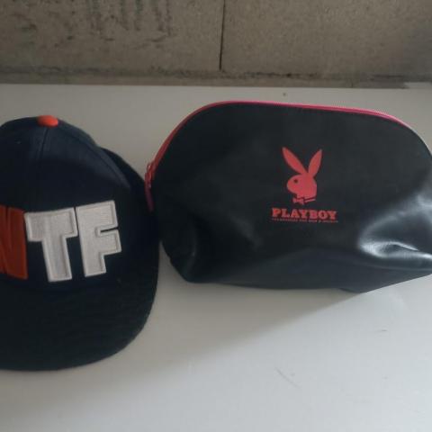 troc de  Casquette + pochette Playboy, sur mytroc