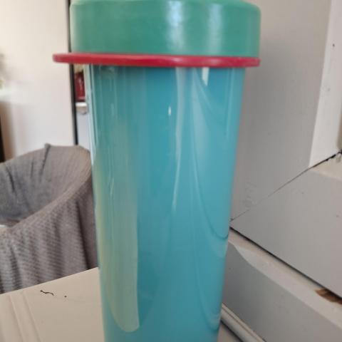 troc de  Gourde Tupperware, sur mytroc