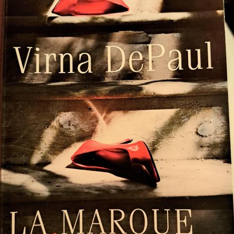 troc de  La marque écarlate de Virna De Paul, sur mytroc