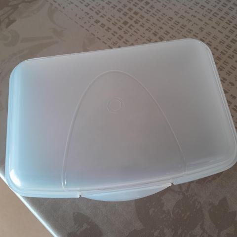 troc de  Boîte à sucres ou gateaux, sur mytroc