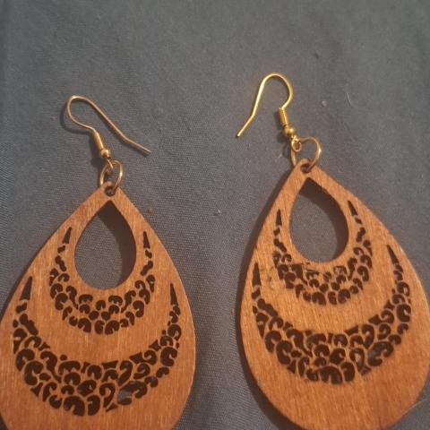 troc de  Reserve Boucles d'oreilles, sur mytroc