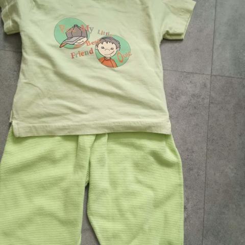 troc de  Ensemble vert clair pick ouic 12 mois, sur mytroc