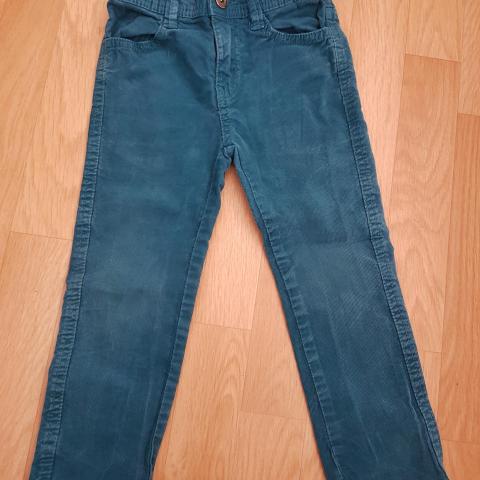 troc de  Pantalon 4 ans velour, sur mytroc