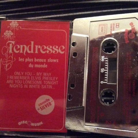 troc de  Cassette  audio TENDRESSE Les plus beaux slows du monde, sur mytroc