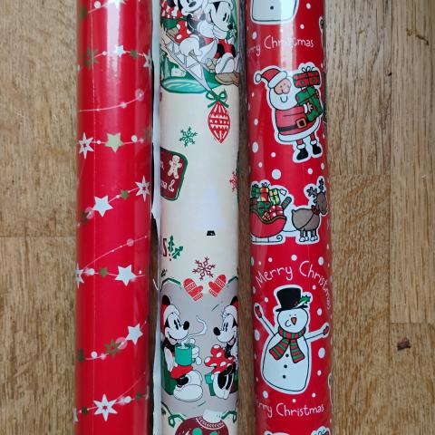 troc de  Papier cadeau Noël, sur mytroc