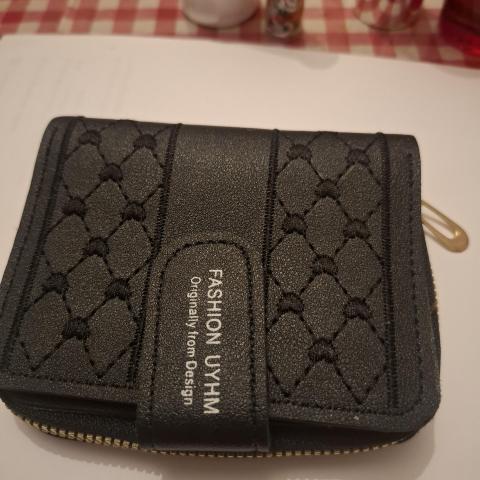 troc de  Porte feuille porte monnaie, sur mytroc