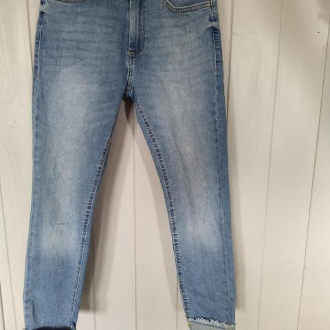 troc de  Jean marque ONLY, sur mytroc