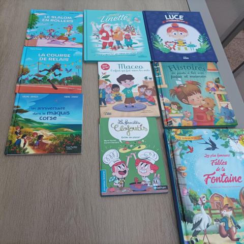 troc de  Lot de livres, sur mytroc