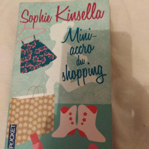 troc de  Livre mini accro du shopping, sur mytroc