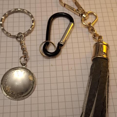 troc de  Lot porte clés, sur mytroc