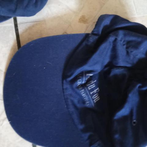 troc de  Casquette bleu marine puy du fou  reglabe coton, sur mytroc
