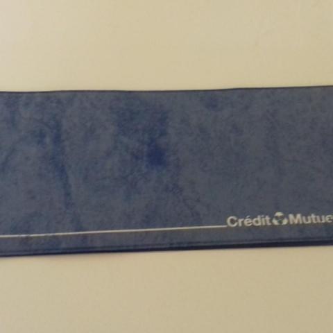 troc de  J'échange porte-chéquier - marque : "Crédit Mutuel", sur mytroc